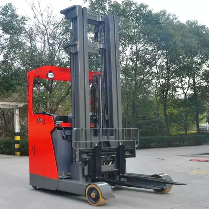 Customized Reach Trucks Forklifts Use In Warehouse For Sale