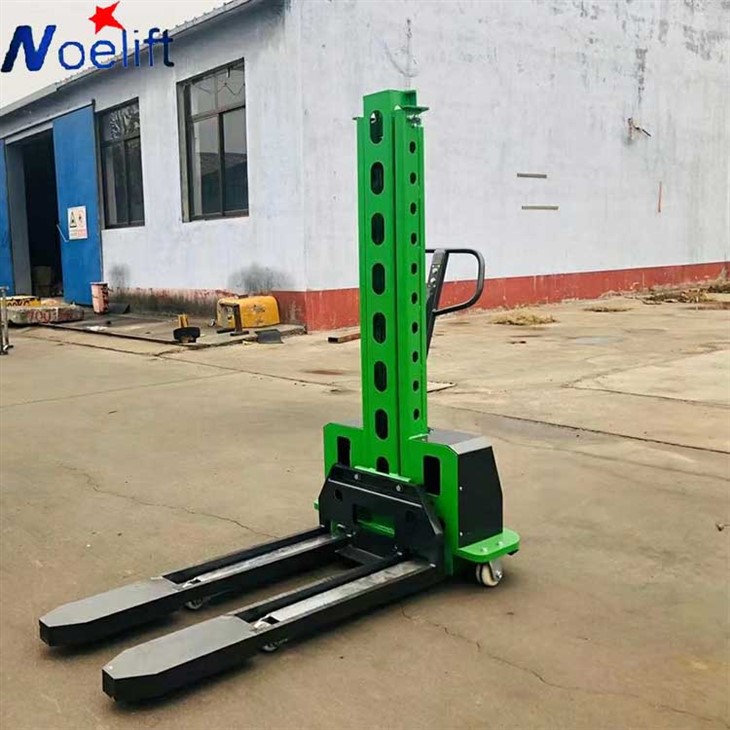 Light Body Economical And Practical Electric Self Lifting Forklift